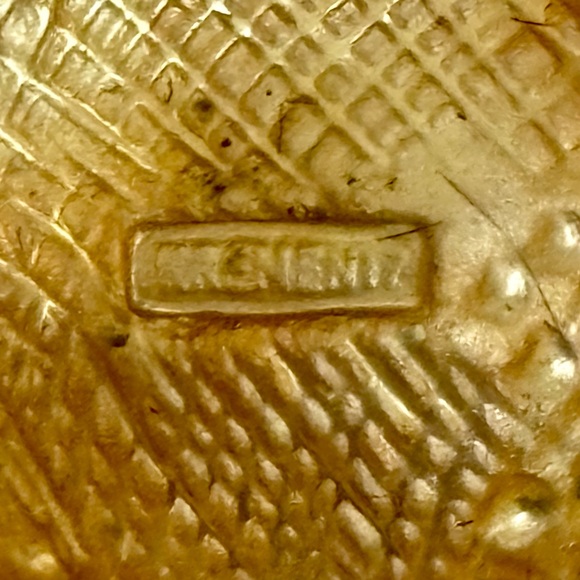 Vintage Krementz Red Enamel, Rhinestone and Gold Ladybug Brooch, EUC - Picture 7 of 8